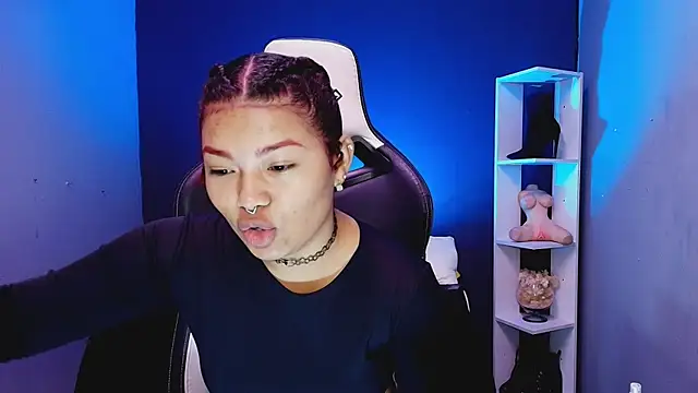 Snapshot of JadaRoberts chatting on 10/30/25, 12:39 JadaRoberts online show from 10/30/25, 12:39