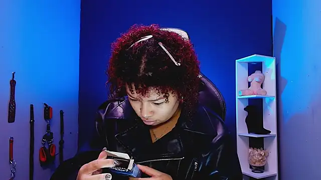 Snapshot of JadaRoberts chatting on 11/08/25, 12:05 JadaRoberts online show from 11/08/25, 12:05