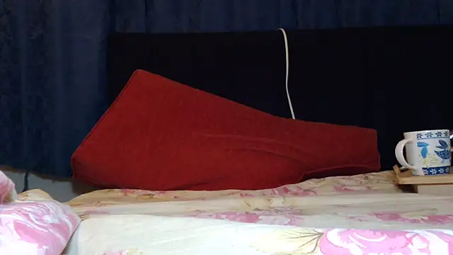 Snapshot of kendalkitty1 chatting on 12/14/24, 03:36 kendalkitty1 online show from 12/14/24, 03:36