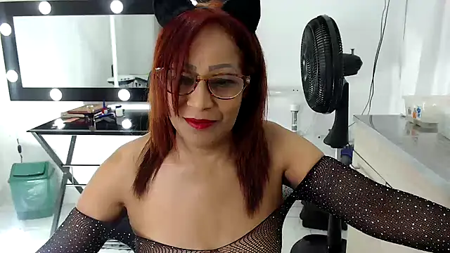 keyla-sensual online show from 10/21/25, 10:43