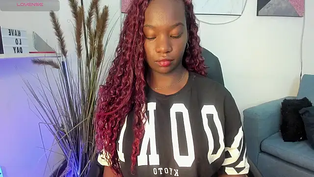 lanna bx online show from 02/07/25, 07:06