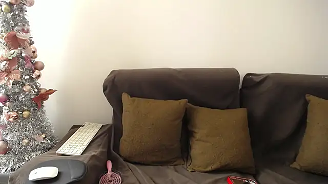 sara winehouse1 online show from 01/07/25, 04:27