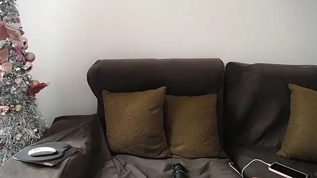 sara winehouse1 online show from 01/08/25, 04:11