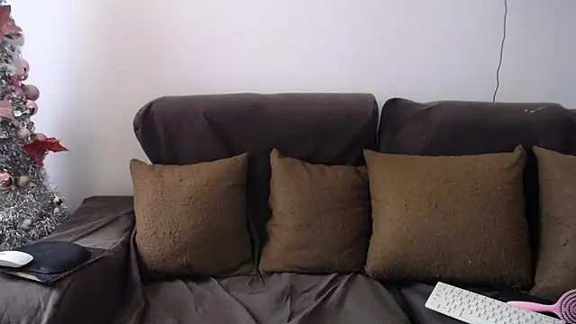 sara winehouse1 online show from 01/13/25, 01:49