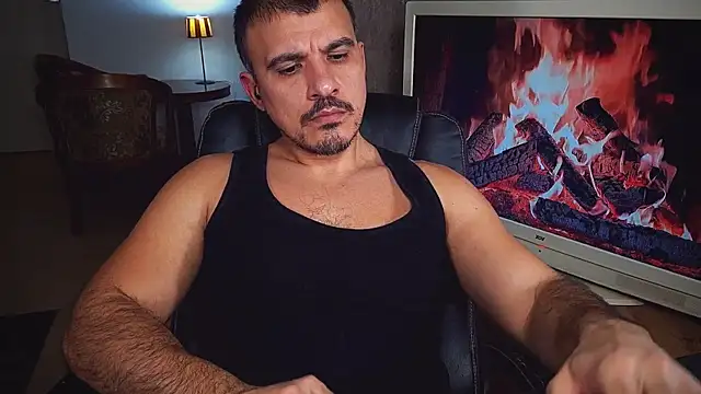 Snapshot of officeman7 chatting on 01/20/25, 05:06 officeman7 online show from 01/20/25, 05:06