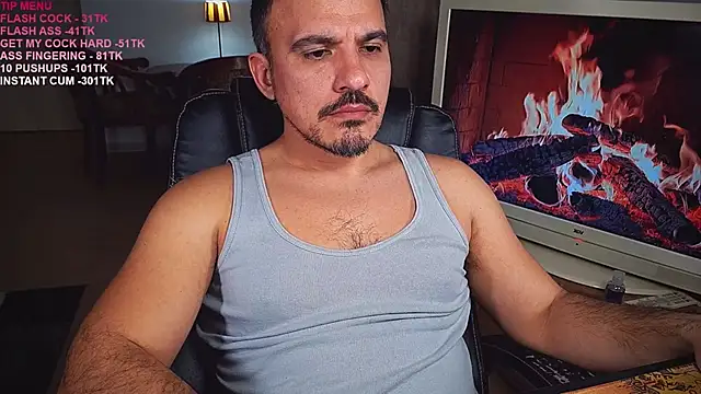 Snapshot of officeman7 chatting on 02/22/25, 09:48 officeman7 online show from 02/22/25, 09:48