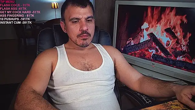 Snapshot of officeman7 chatting on 03/06/25, 08:37 officeman7 online show from 03/06/25, 08:37