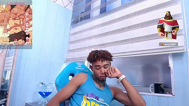 Snapshot of sexy_blacks_ chatting on 02/10/25, 02:59 sexy blacks online show from 02/10/25, 02:59