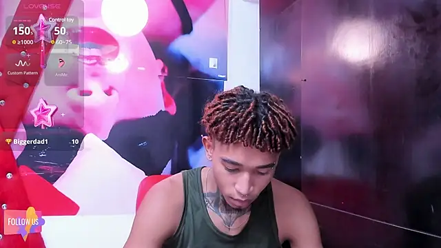 Snapshot of sexy_blacks_ chatting on 02/17/25, 02:37 sexy blacks online show from 02/17/25, 02:37