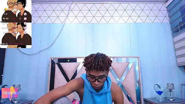 Snapshot of sexy_blacks_ chatting on 02/25/25, 11:41 sexy blacks online show from 02/25/25, 11:41