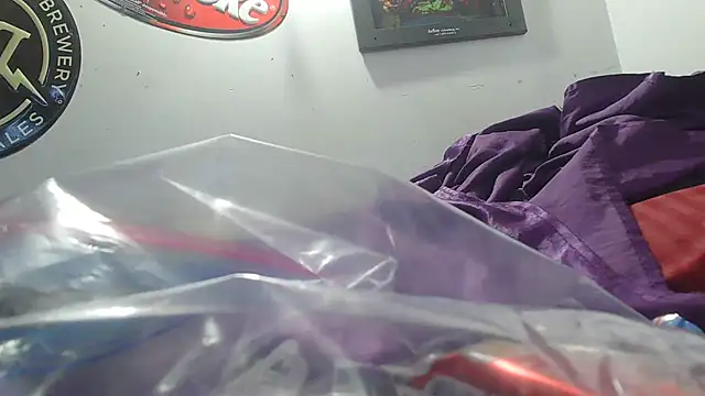 Snapshot of duggiefresh chatting on 03/23/25, 12:36 duggiefresh online show from 03/23/25, 12:36