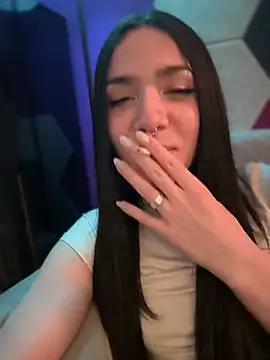 Snapshot of ShannonShanny chatting on 03/19/25, 08:54 ShannonShanny online show from 03/19/25, 08:54