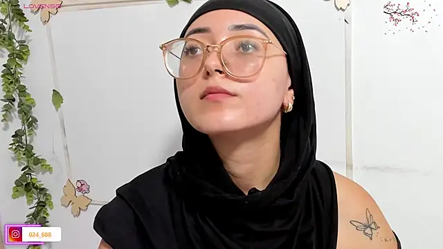 Snapshot of aysel_elid chatting on 07/26/26, 11:11 aysel elid online show from 07/26/26, 11:11