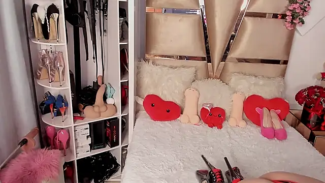 Nikole66  online show from 02/05/25, 01:15