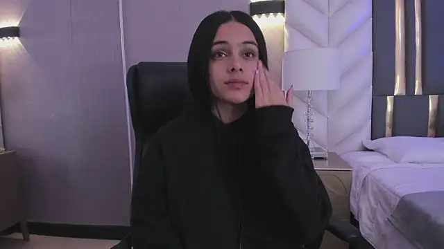 ChloeHarper  online show from 01/15/26, 12:32