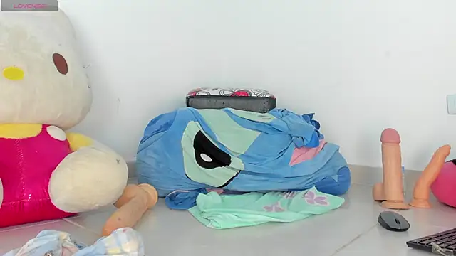 Snapshot of Bigdickgirls_02 chatting on 03/04/25, 04:06 Bigdickgirls 02 online show from 03/04/25, 04:06