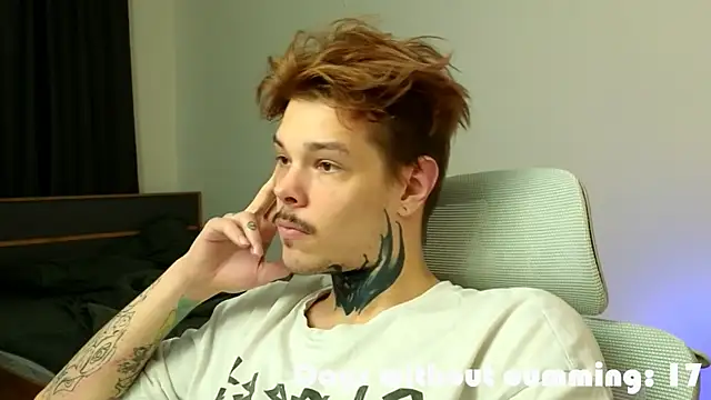 DENIS HERE online show from 04/05/26, 03:53