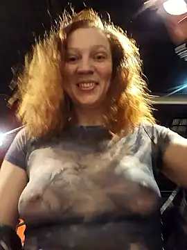 Exhibitionsplit online show from 03/05/26, 11:12