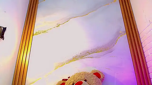 CoralineSweett online show from 12/16/25, 08:58