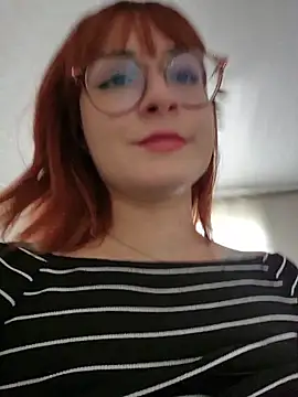 Ahrya  online show from 04/01/26, 01:41