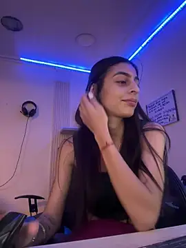 cristel 17 online show from 02/09/25, 05:50