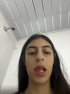 cristel 17 online show from 03/21/26, 04:32