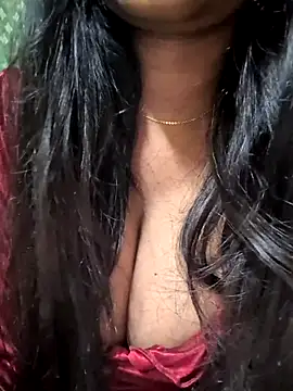 Snapshot of Shreya727 chatting on 08/02/26, 07:45 Shreya727 online show from 08/02/26, 07:45