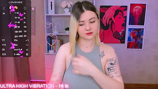 cutie mili online show from 01/30/25, 03:22