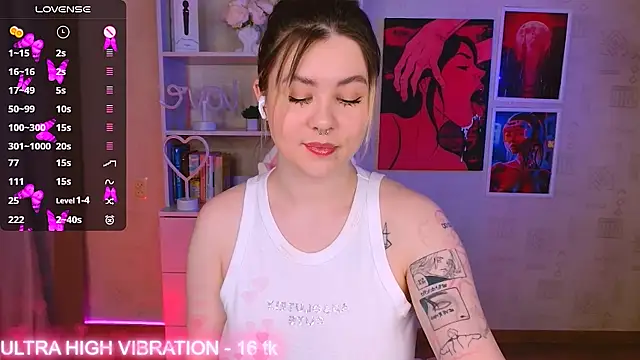 cutie mili online show from 02/05/25, 03:55