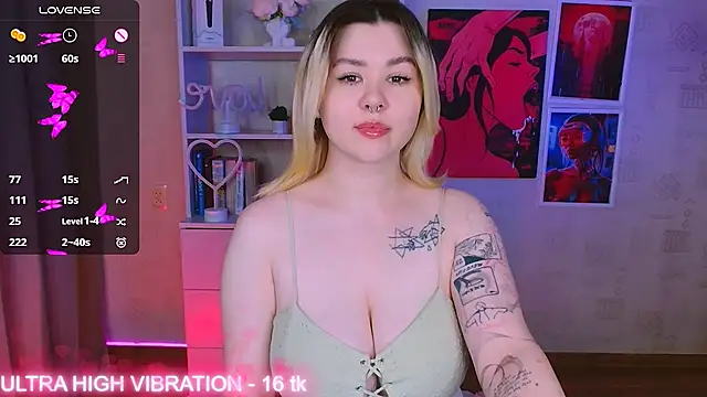 cutie mili online show from 02/25/25, 11:41