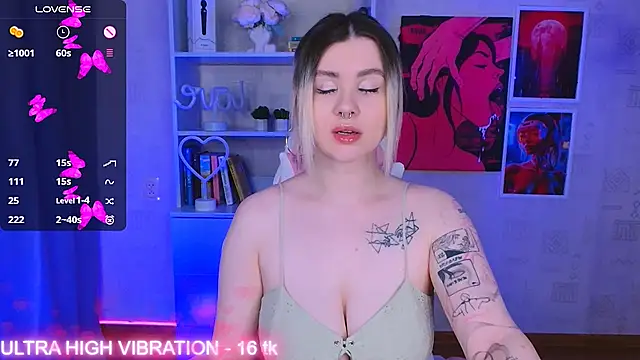 cutie mili online show from 03/10/25, 05:11