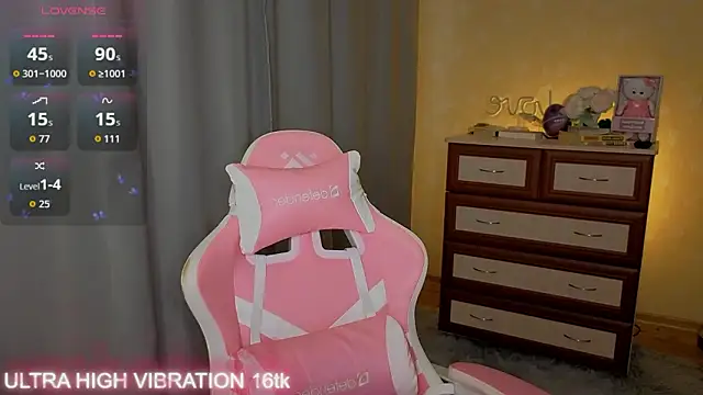 cutie mili online show from 03/28/26, 10:37