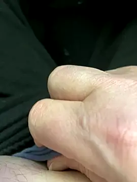 Snapshot of Big_Ugly chatting on 11/02/25, 02:58 Big Ugly online show from 11/02/25, 02:58