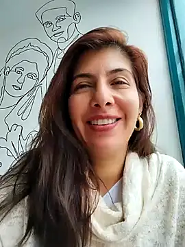 scarlett moore online show from 03/05/25, 07:49