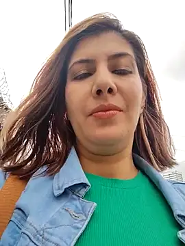 scarlett moore online show from 10/08/25, 02:36