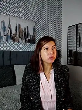 scarlett moore online show from 11/14/25, 02:27