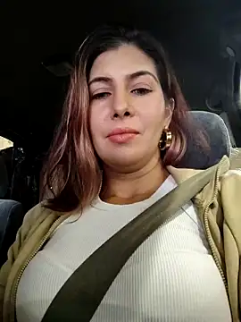 scarlett moore online show from 12/05/25, 04:58