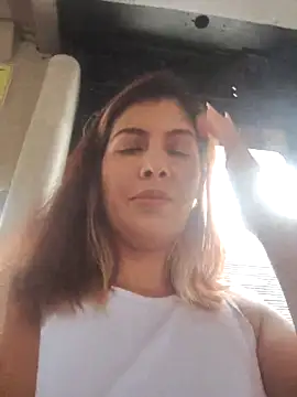 scarlett moore online show from 04/22/26, 03:46