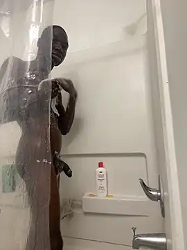 Snapshot of Atlantalitty chatting on 12/04/24, 03:10 Atlantalitty online show from 12/04/24, 03:10