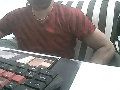 Snapshot of MezaRDanOnLineee chatting on 12/06/24, 11:03 MezaRDanOnLineee online show from 12/06/24, 11:03