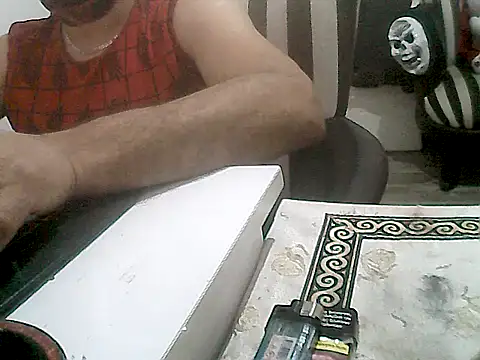 Snapshot of MezaRDanOnLineee chatting on 02/21/25, 09:43 MezaRDanOnLineee online show from 02/21/25, 09:43