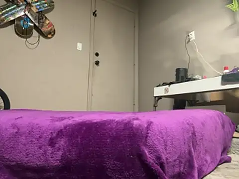 Intokink06 online show from 11/18/25, 04:28