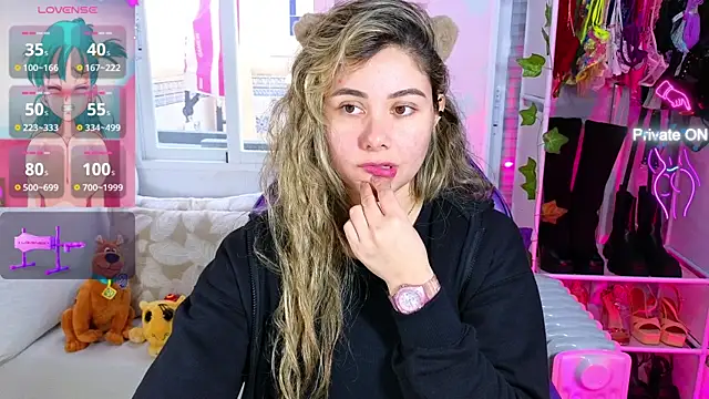 Tawny cox online show from 02/19/25, 10:45