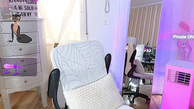 Tawny cox online show from 09/20/25, 07:31