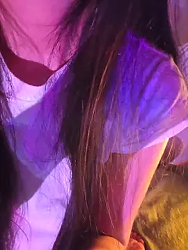 aloneathome online show from 11/26/25, 07:20