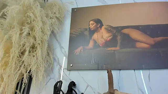 Snapshot of sofhiaa_adaams chatting on 12/03/25, 09:13 sofhiaa adaams online show from 12/03/25, 09:13