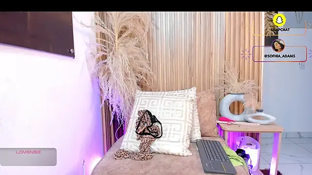 sofhiaa adaams online show from 02/14/26, 11:12