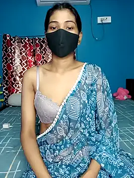 Snapshot of Triha_18 chatting on 01/17/25, 10:33 Triha 18 online show from 01/17/25, 10:33