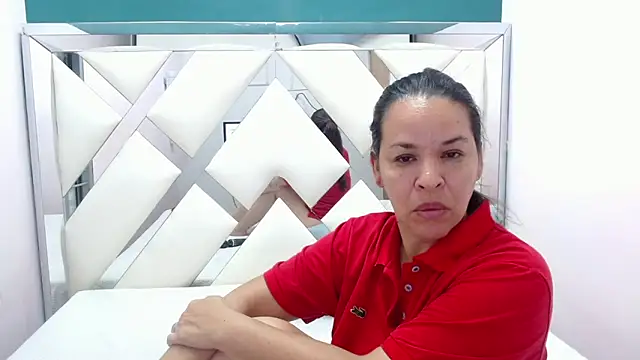 Lizeth Bels online show from 04/15/26, 10:00