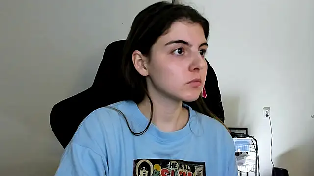 emmamurrr online show from 12/05/25, 07:54